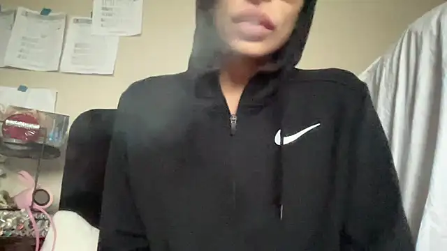 myloveforyouu online show from 17, 4, 2026