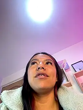 Ivann4 online show from 6, 10, 2025