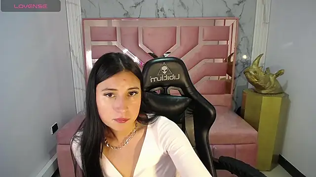 Snapshot of lizzyluk_ch chatting on 16, 1, 2025 lizzyluk ch online show from 16, 1, 2025