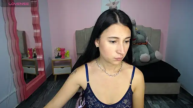 Snapshot of lizzyluk_ch chatting on 17, 2, 2025 lizzyluk ch online show from 17, 2, 2025