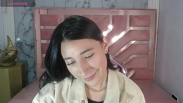 Snapshot of lizzyluk_ch chatting on 20, 9, 2025 lizzyluk ch online show from 20, 9, 2025