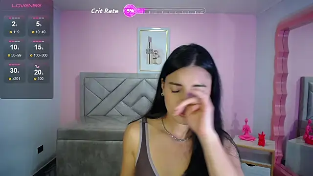 Snapshot of lizzyluk_ch chatting on 10, 11, 2025 lizzyluk ch online show from 10, 11, 2025