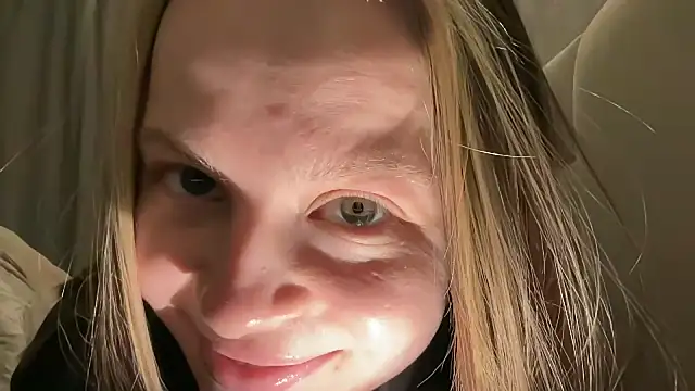 wrenlie online show from 18, 3, 2026