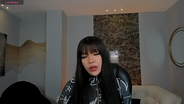 ValeriaRiveraX online show from 25, 10, 2025