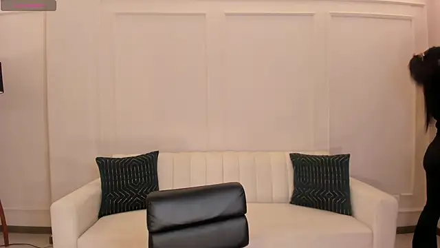 Snapshot of MariaHerrera_ chatting on 12, 12, 2024 MariaHerrera online show from 12, 12, 2024