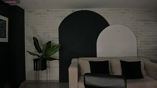 Snapshot of MariaHerrera_ chatting on 15, 3, 2025 MariaHerrera online show from 15, 3, 2025