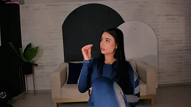 Snapshot of MariaHerrera_ chatting on 17, 3, 2025 MariaHerrera online show from 17, 3, 2025