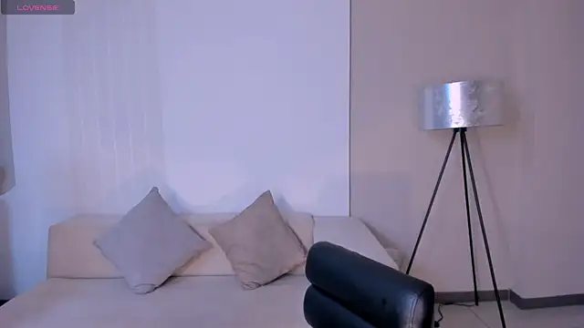 Snapshot of MariaHerrera_ chatting on 30, 9, 2025 MariaHerrera online show from 30, 9, 2025