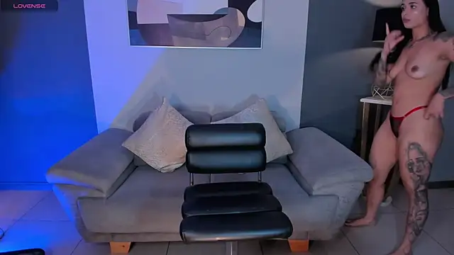 Snapshot of MariaHerrera_ chatting on 6, 10, 2025 MariaHerrera online show from 6, 10, 2025