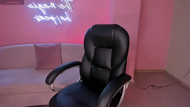 Snapshot of MariaHerrera_ chatting on 23, 7, 2026 MariaHerrera online show from 23, 7, 2026