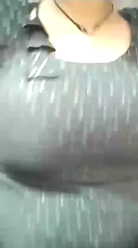 Snapshot of Indian-Nazia chatting on 4, 1, 2025 Indian-Nazia online show from 4, 1, 2025