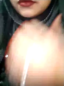 Snapshot of Indian-Nazia chatting on 18, 2, 2025 Indian-Nazia online show from 18, 2, 2025