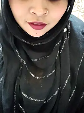 Snapshot of Indian-Nazia chatting on 17, 11, 2025 Indian-Nazia online show from 17, 11, 2025