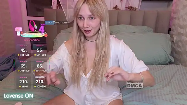 GoodGirl0024 online show from 2, 3, 2025