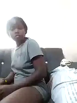 Snapshot of Sweetcecie01 chatting on 21, 1, 2025 Sweetcecie01 online show from 21, 1, 2025