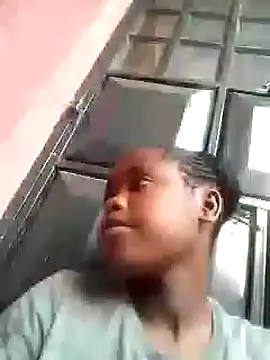 Snapshot of Sweetcecie01 chatting on 15, 3, 2025 Sweetcecie01 online show from 15, 3, 2025