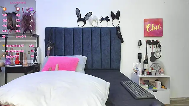 Snapshot of emmily_giraldo chatting on 27, 1, 2025 emmily giraldo online show from 27, 1, 2025