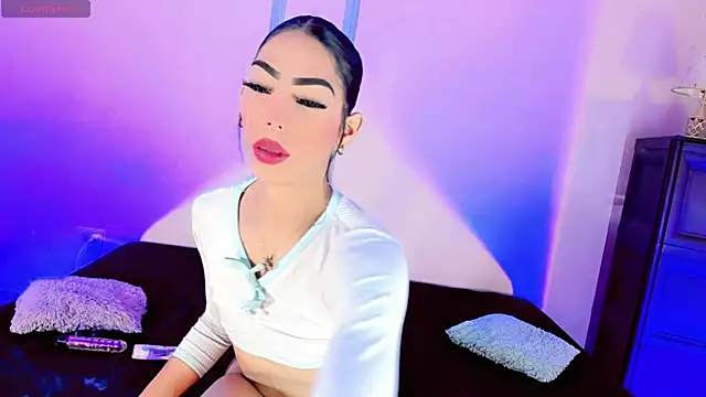 Tiffany moonblack online show from 12, 11, 2025