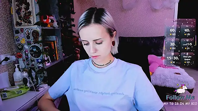 NaniMoore online show from 20, 11, 2025