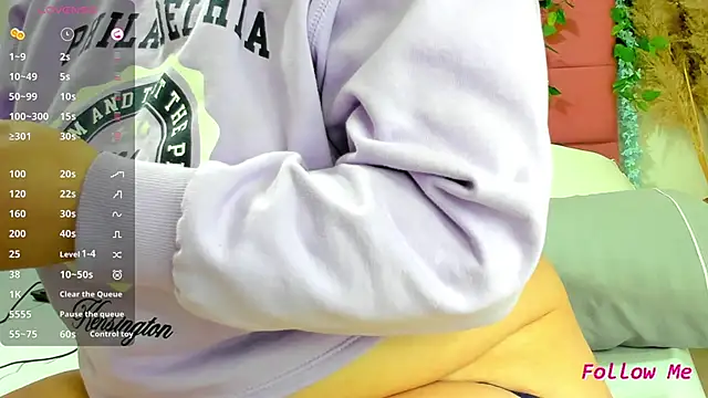 arisha hot online show from 4, 10, 2025