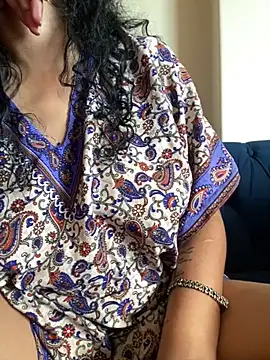 Indianbutter11 online show from 25, 2, 2025