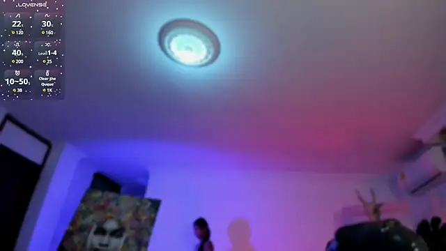 JANYLOVE   online show from 8, 3, 2025