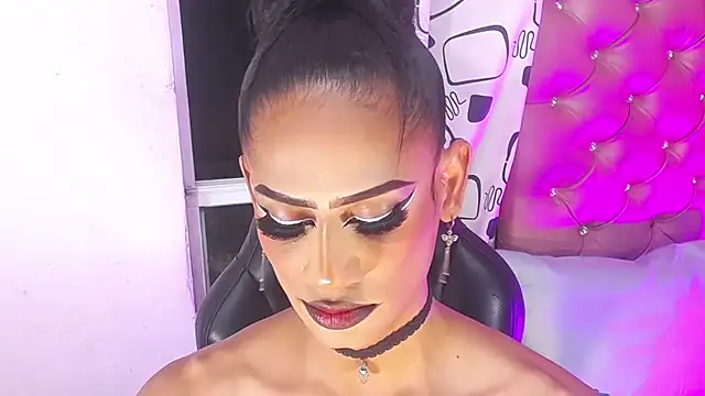 Aslhy Goddessx online show from 19, 10, 2025