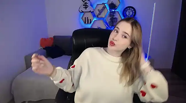 SabrinViolet online show from 10, 1, 2025