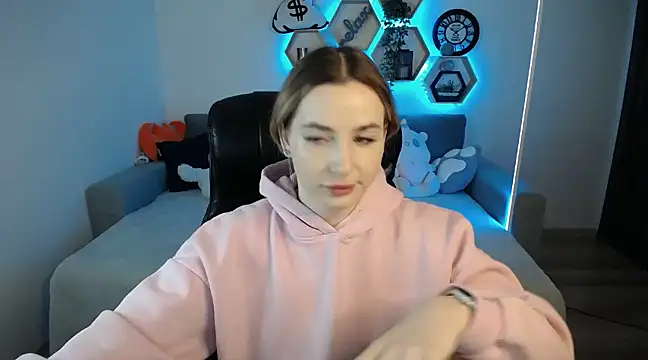 SabrinViolet online show from 9, 2, 2025