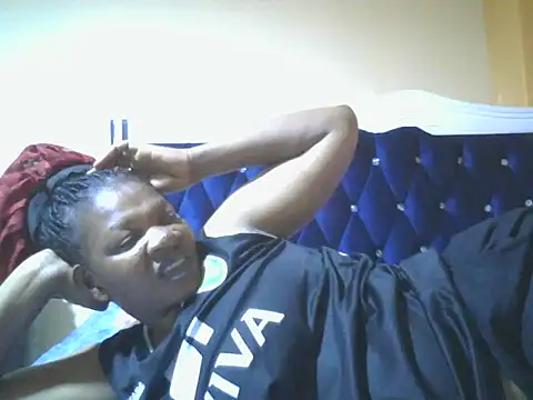 Snapshot of clakemmy250 chatting on 5, 12, 2024 clakemmy250 online show from 5, 12, 2024