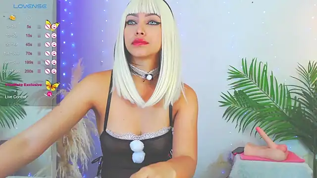 Snapshot of catalina__lovers chatting on 18, 12, 2024 catalina lovers online show from 18, 12, 2024