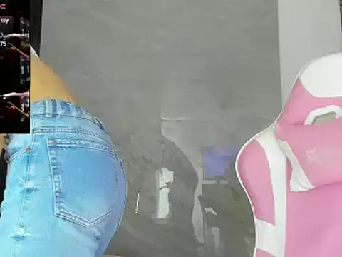 PamelaAnderson 2 online show from 9, 3, 2025