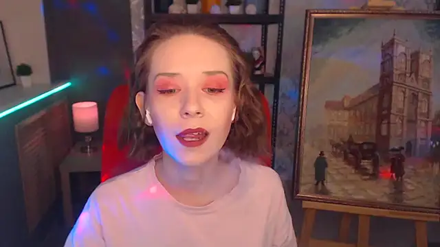 Snapshot of FascinatingEyess chatting on 3, 12, 2024 FascinatingEyess online show from 3, 12, 2024