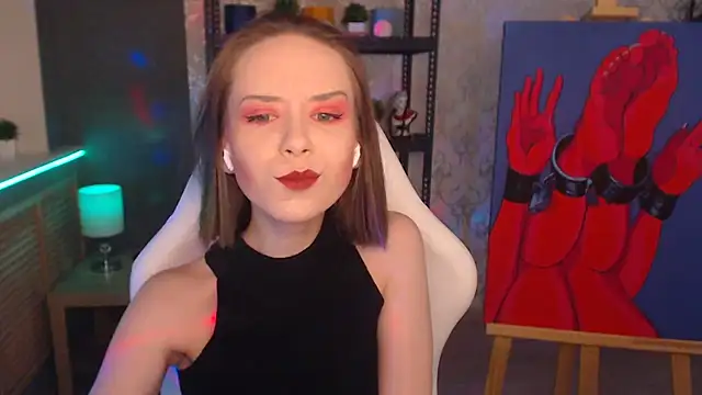 Snapshot of FascinatingEyess chatting on 7, 12, 2024 FascinatingEyess online show from 7, 12, 2024