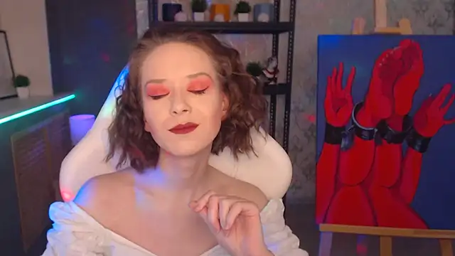 Snapshot of FascinatingEyess chatting on 1, 1, 2025 FascinatingEyess online show from 1, 1, 2025