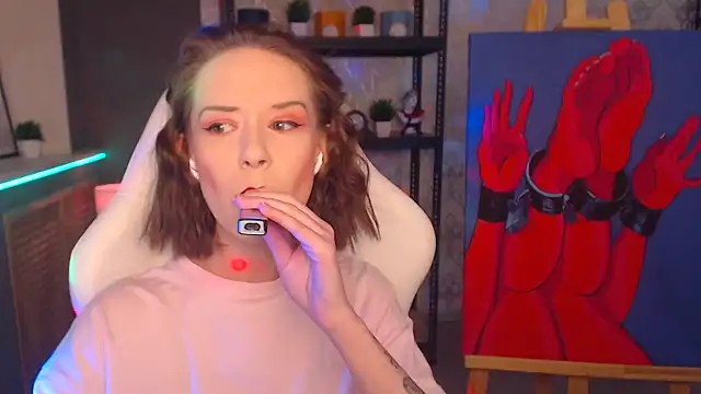 Snapshot of FascinatingEyess chatting on 18, 1, 2025 FascinatingEyess online show from 18, 1, 2025