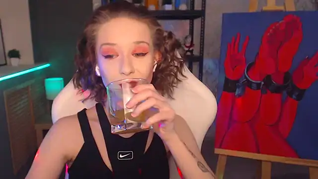 Snapshot of FascinatingEyess chatting on 23, 1, 2025 FascinatingEyess online show from 23, 1, 2025