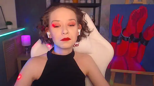 Snapshot of FascinatingEyess chatting on 11, 2, 2025 FascinatingEyess online show from 11, 2, 2025