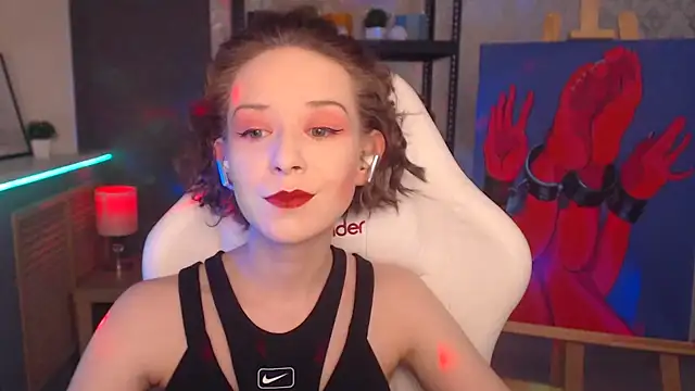 Snapshot of FascinatingEyess chatting on 14, 2, 2025 FascinatingEyess online show from 14, 2, 2025