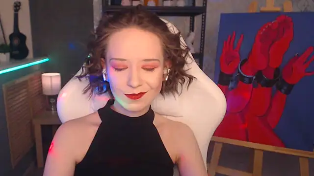 Snapshot of FascinatingEyess chatting on 27, 2, 2025 FascinatingEyess online show from 27, 2, 2025