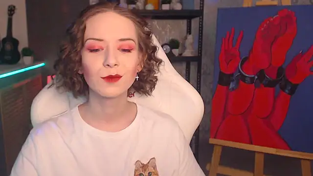 Snapshot of FascinatingEyess chatting on 7, 10, 2025 FascinatingEyess online show from 7, 10, 2025