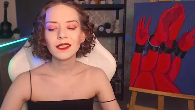 Snapshot of FascinatingEyess chatting on 11, 10, 2025 FascinatingEyess online show from 11, 10, 2025