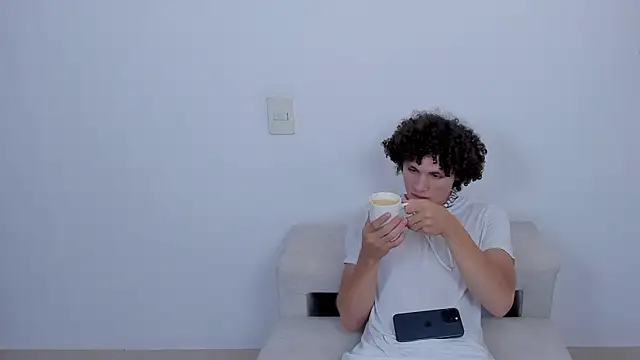 laurent nova online show from 10, 3, 2025