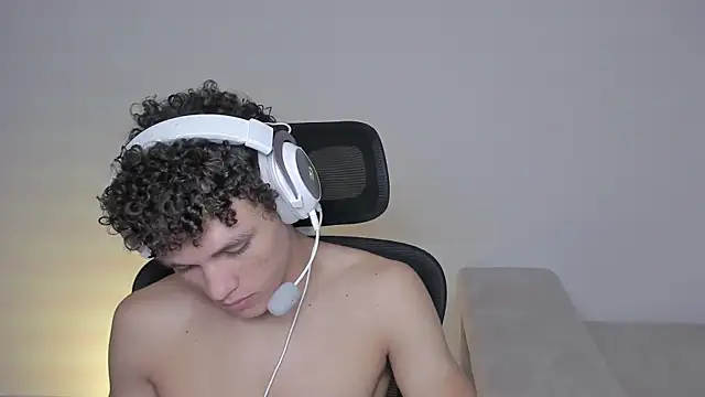 laurent nova online show from 11, 9, 2025