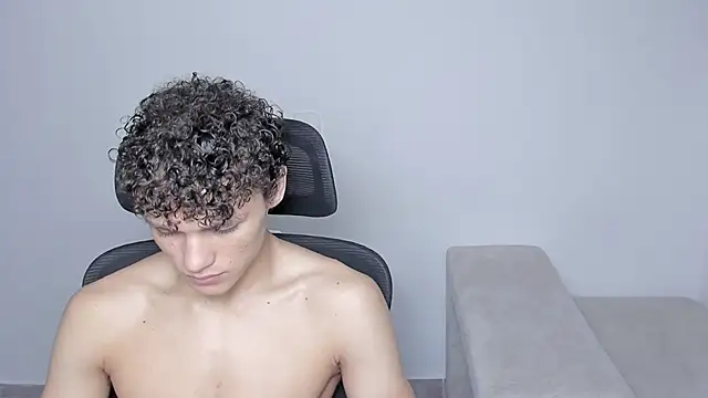 laurent nova online show from 16, 9, 2025