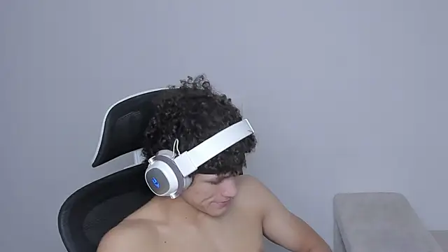 laurent nova online show from 25, 9, 2025