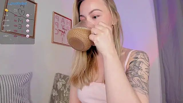 damn cutie online show from 17, 10, 2025