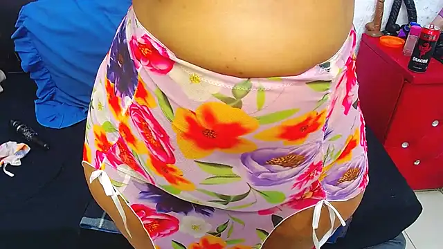 Snapshot of Brookylynbrownxx chatting on 11, 11, 2025 Brookylynbrownxx online show from 11, 11, 2025