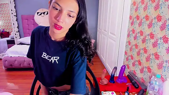 Iris Stone  online show from 3, 3, 2025