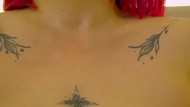 RissaRheys online show from 9, 1, 2025